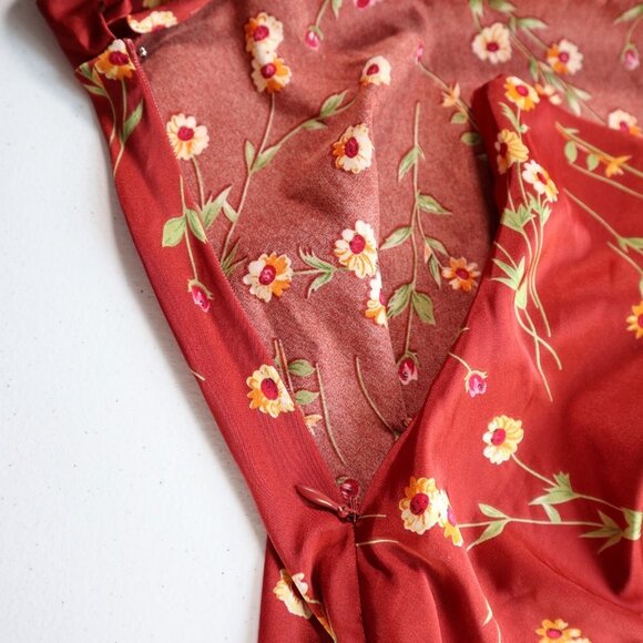 NEW Danielle Bernstein WeWoreWhat Tie Back Floral Midi - Picture 10 of 13